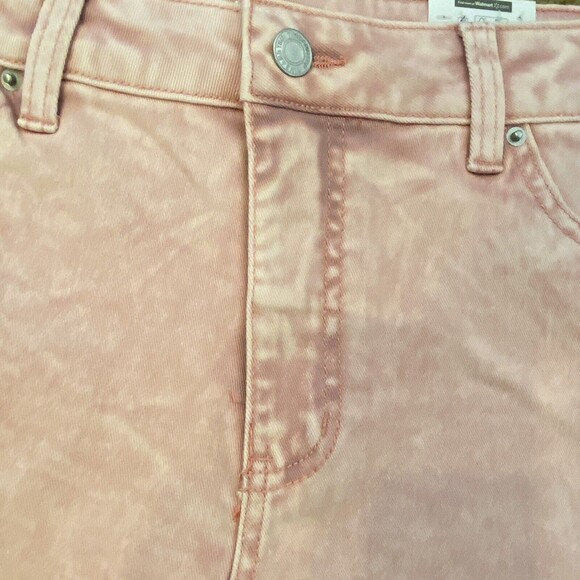Barbiecore Time & Tru BRAND NEW Relaxed Fit Shorts High Rise Pink Womens Size12 - Picture 6 of 11